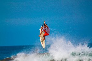 Oro Verde Manta Surfing